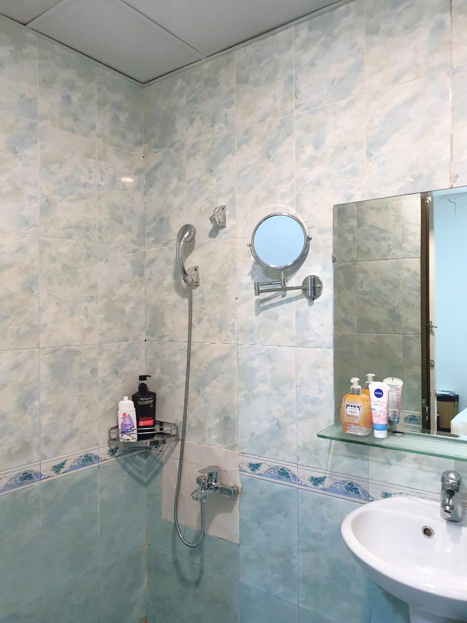 Hotel A25 - 22 Nguyen Cu Trinh 2*